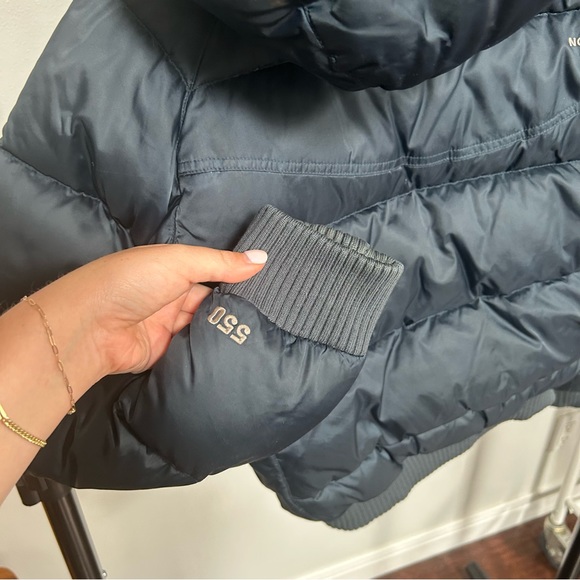 Northface 550 Puffer Ski Jacket in Navy Blue - Picture 14 of 16